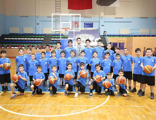 Arnavutköy Belediye Spor Basketbol Akademisi Tüm Hızıyla Devam Ediyor