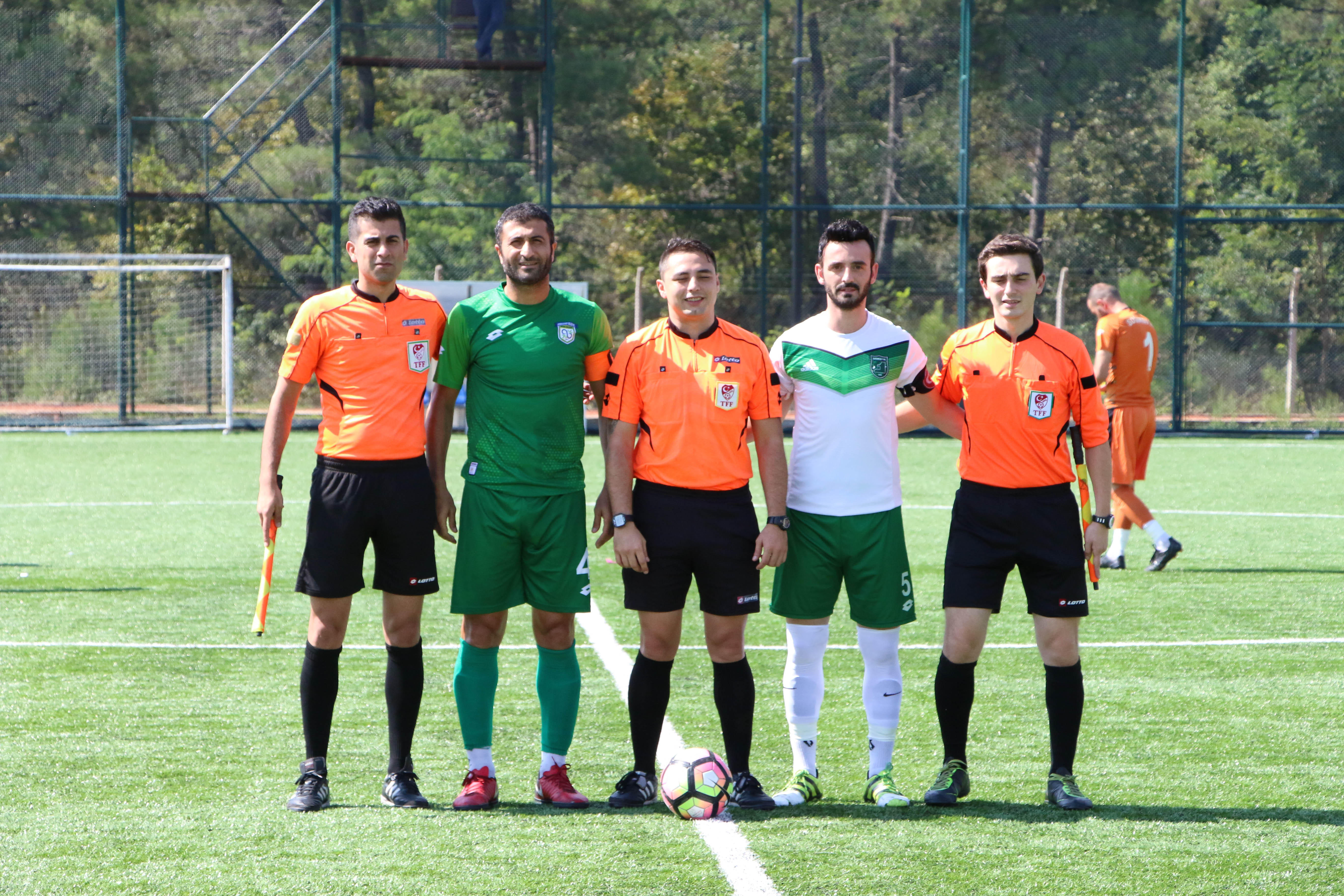 Arnavutköy Belediye Spor Gol Yemeden Yoluna Devam Ediyor