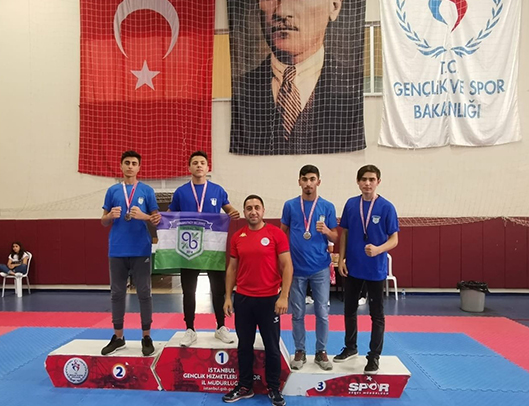 Kickboks'ta Gençlerimizden 11 Madalya