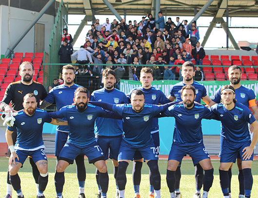 sal klasman b grubunda liderlik el değiştirdi