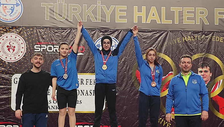 Türkiye Halter Şampiyonası'nda Haltercilerimizden 4 Madalya