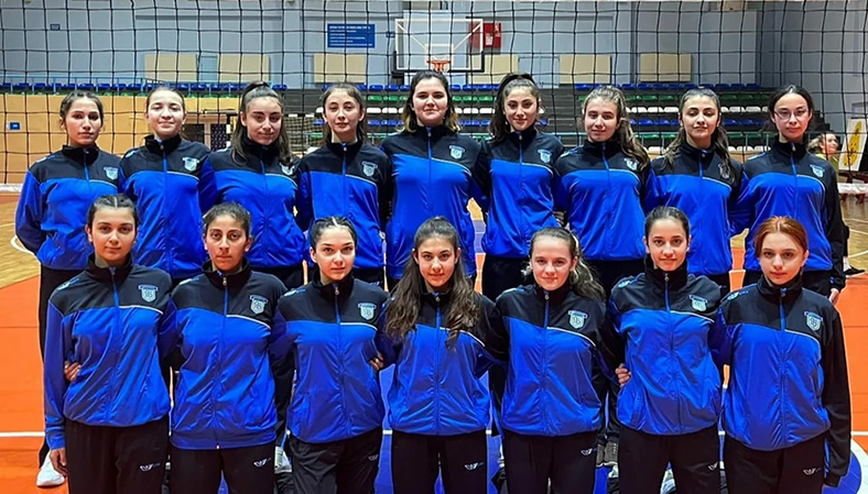 Voleybol Alt Yapı Takımlarımız ve Voleybol Akademimiz Çalışmalarına Devam Ediyor 