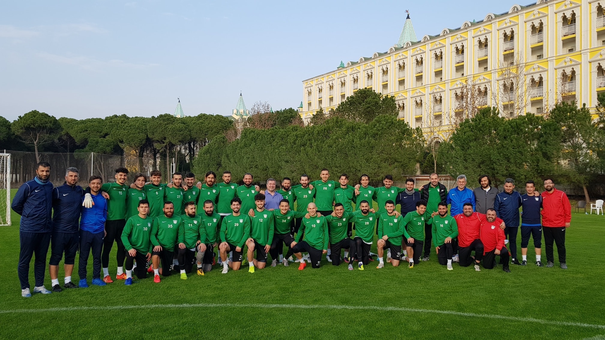 Arnavutköy Belediye Spor İkinci Yarı Hazırlıklarına Antalya’da Başladı