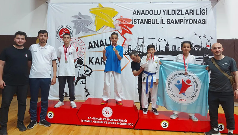Karatecilerimizden 1 Altın  1 Gümüş Madalya 