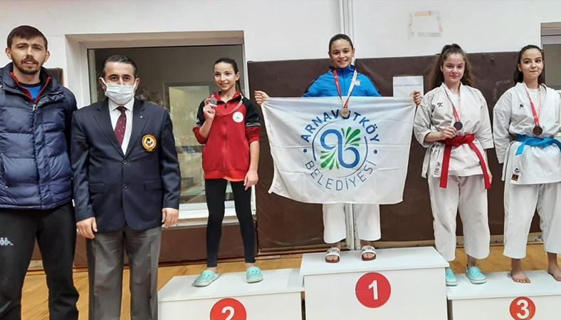 Karate'de Nisa Çınar'dan Önemli Başarı