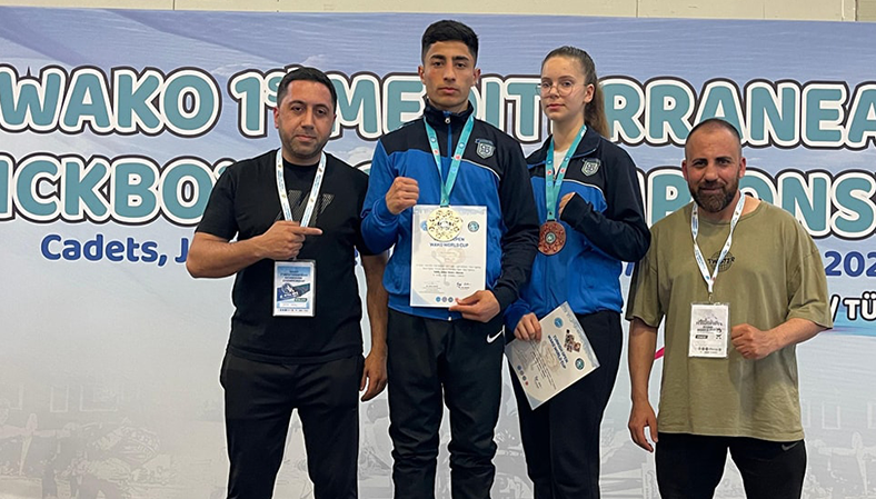 Kickboks Dünya Şampiyonası'nda 2 Madalya 