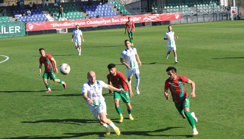 Lider Amed Bolluca Stadı'ndan 1 Puan Alabildi 