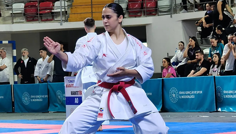 Nergiz Öztürk Türkiye Şampiyonası'nda Bronz Madalyanın Sahibi Oldu
