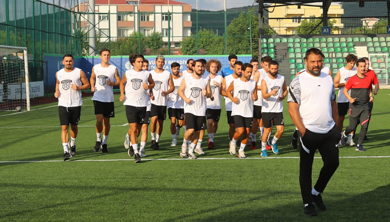 Profesyonel Futbol Takımımız Sezonu Açtı 