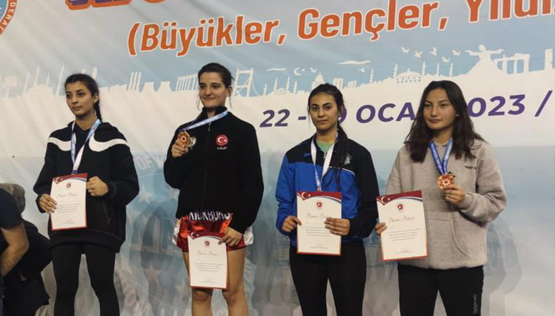 Şanlıurfa'da Kickboks Sporcularımızdan 2 Madalya