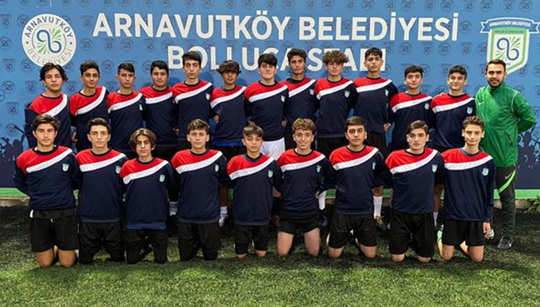 U-16 Futbol Takımımız Grubunu Şampiyon Tamamladı